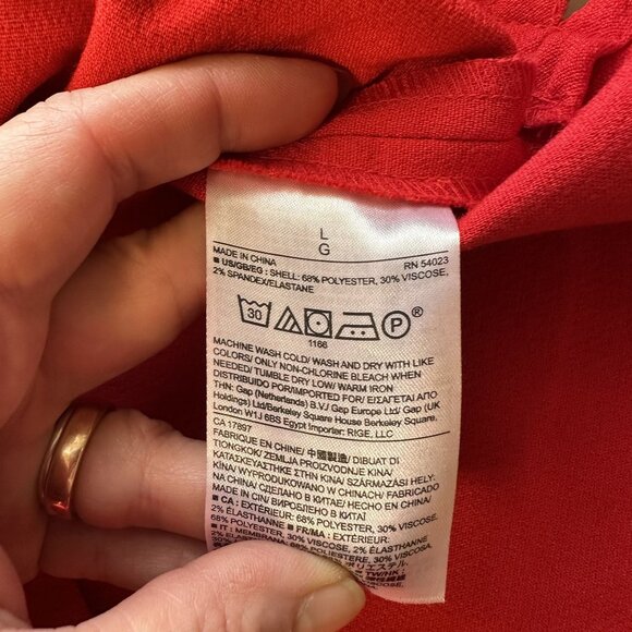 Womens Red Long Sleeve Top Shirt Blouse Large Banana Republic Boxy Career - Picture 3 of 8